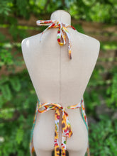 Load image into Gallery viewer, Sunflower Themed Apron