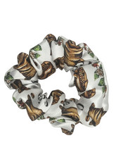 Load image into Gallery viewer, Coffee Beans Design Satin Scrunchie