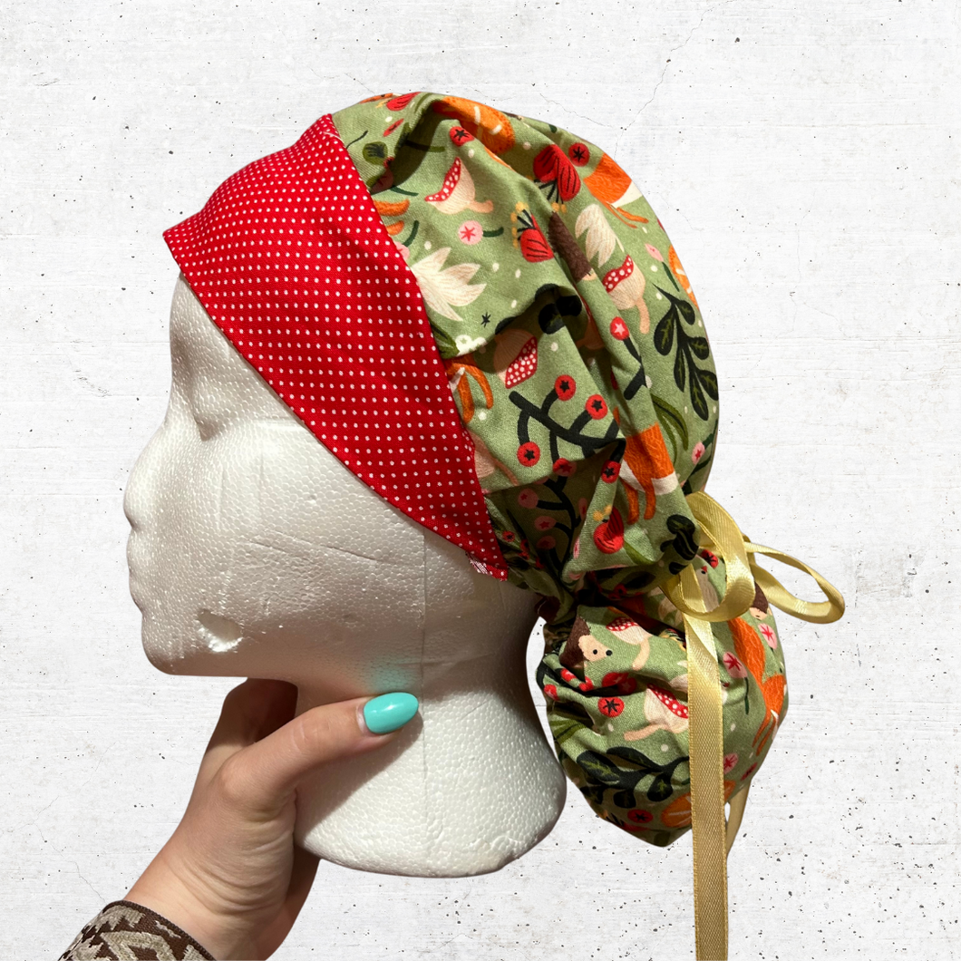 Forrest & Foxes Scrub Cap