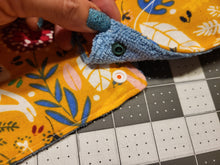 Load image into Gallery viewer, Yellow Rabbit Un-paper Towels