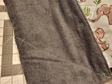 Load image into Gallery viewer, Elephant Un-paper Towels