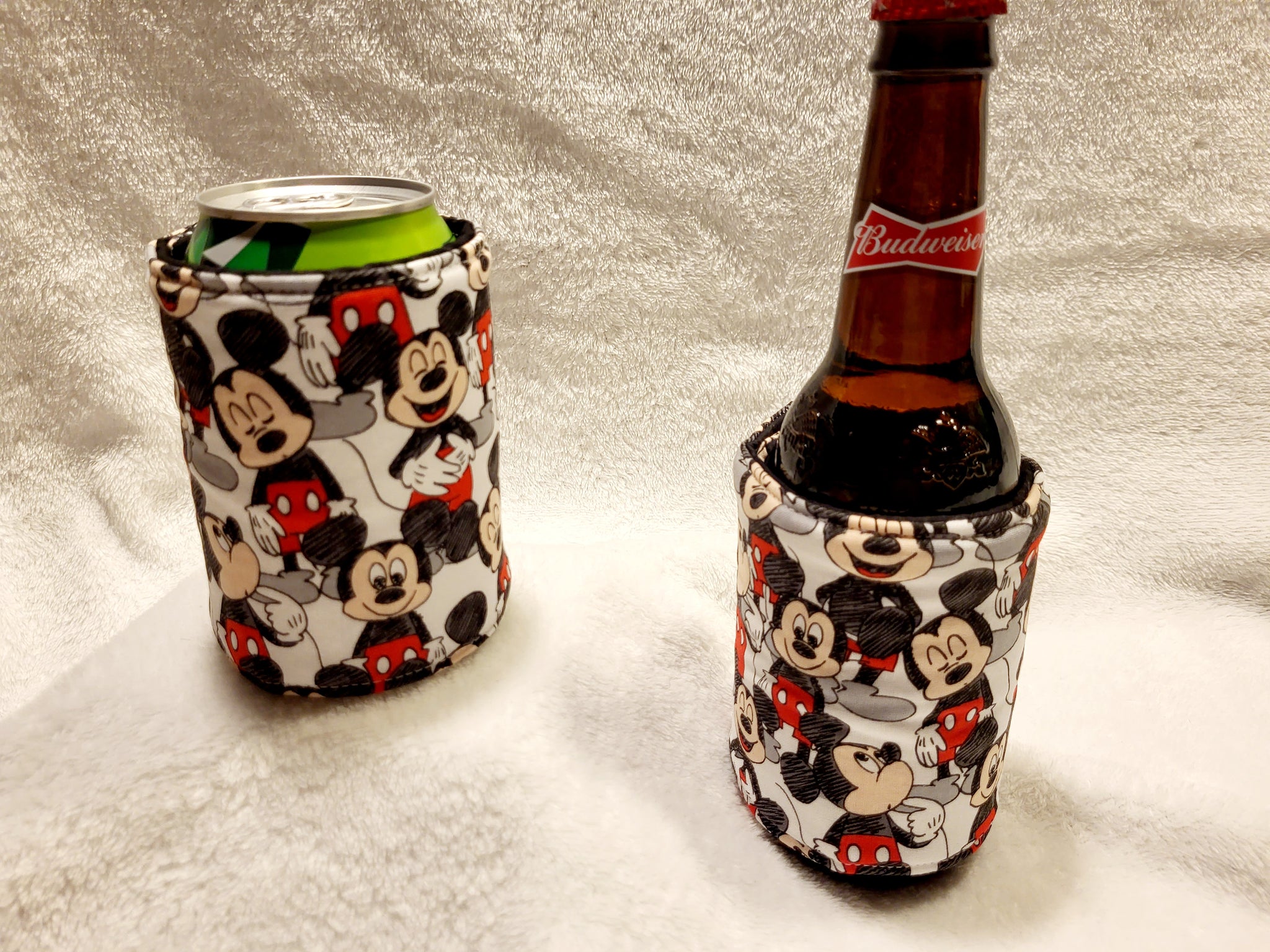 Mickey Mouse Can or Bottle Koozie