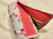 Load image into Gallery viewer, Pigs Can or Bottle Koozie