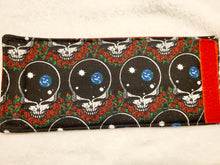 Load image into Gallery viewer, Grateful Dead Can or Bottle Koozie